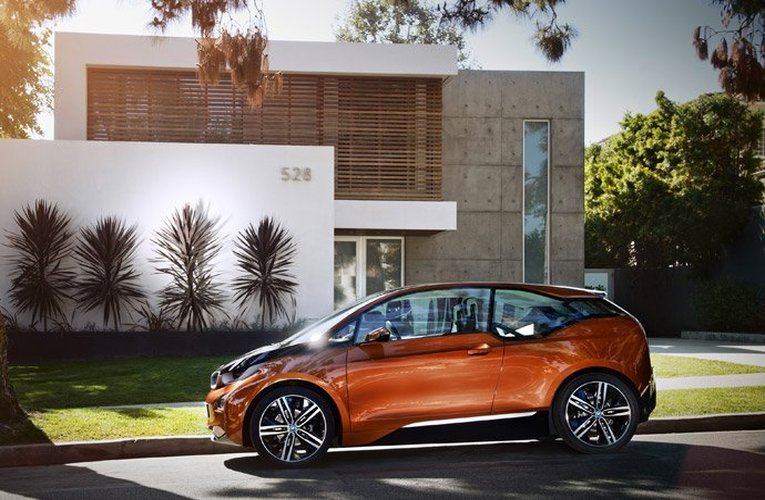 The BMW i3 - Busy Mit Watts