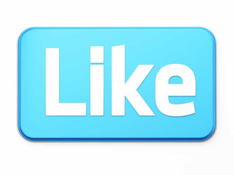 Facebook and Greenpeace firm friends in promoting clean energy