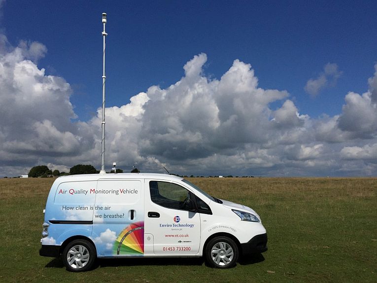 Smogmobile could rule city roads.