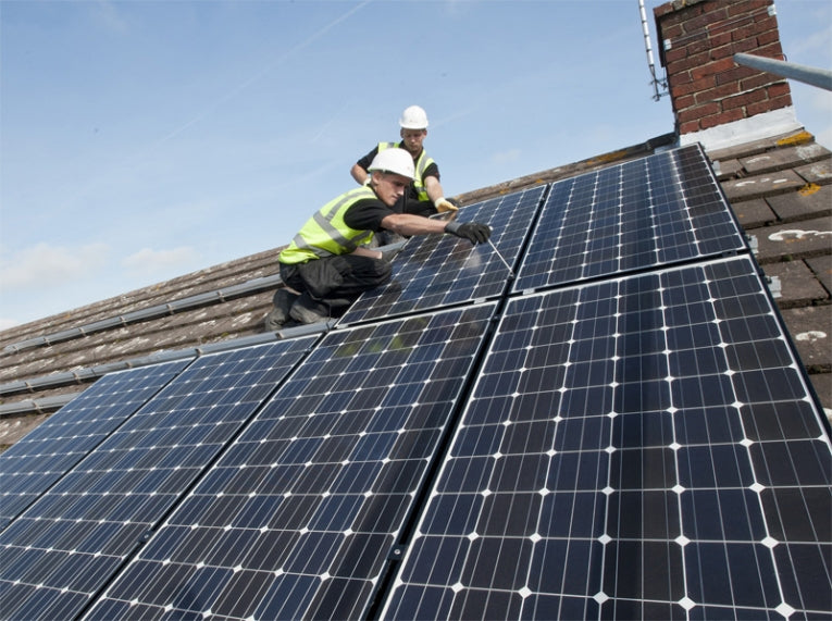 UK FiT scheme still offers healthy returns despite cut